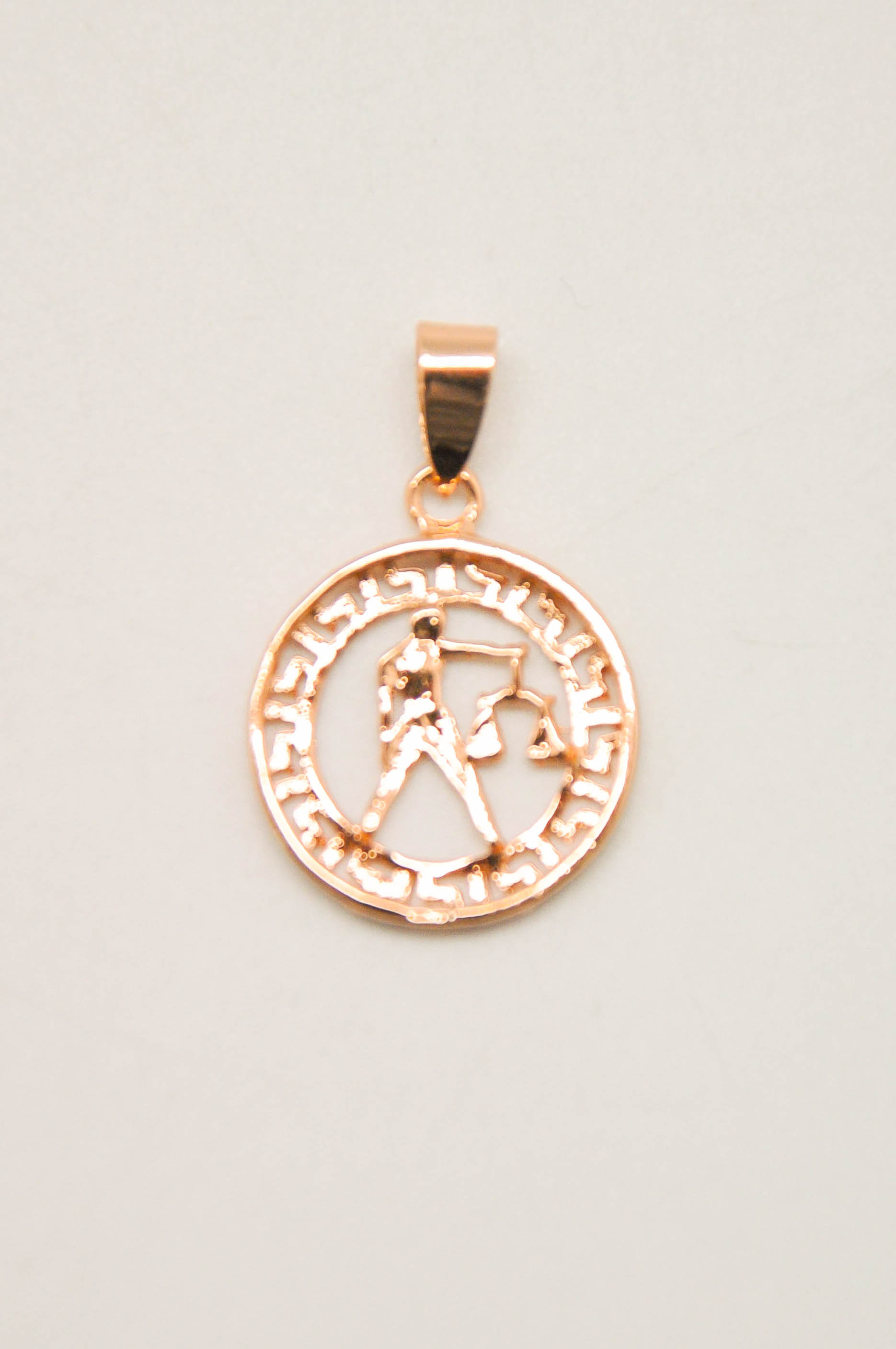 Кулон-знак зодиака "Весы" (3 см.) арт. 161972 Кулон-знак зодиака "Весы" (3 см.) арт. 161972